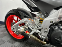 APRILIA RSV4