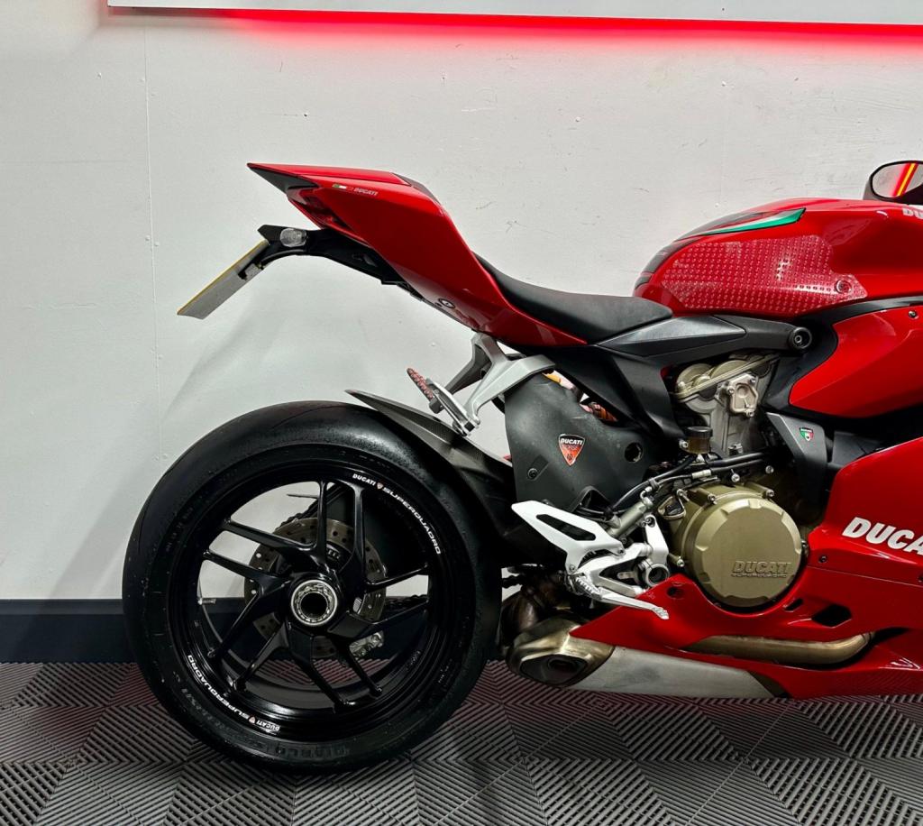 DUCATI 1199 Panigale