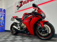 HONDA CBR1000RR Fireblade