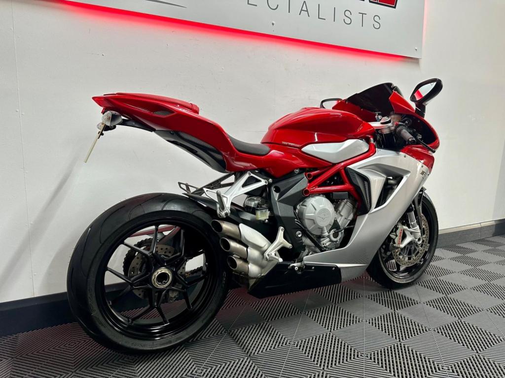 MV AGUSTA F3