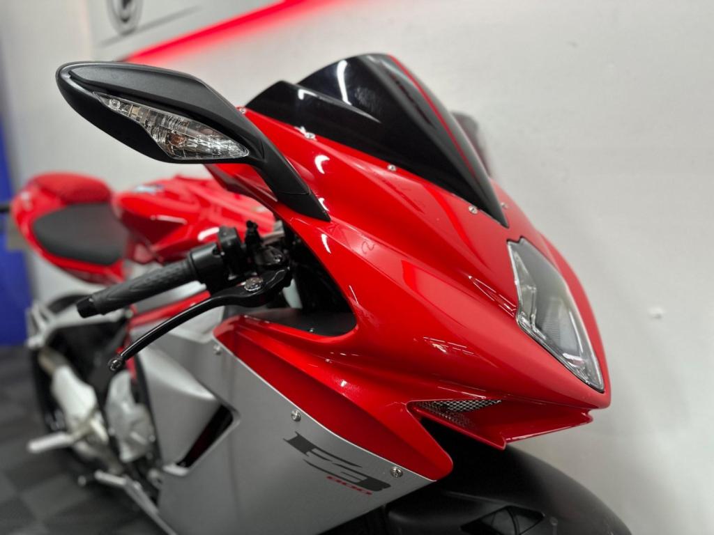 MV AGUSTA F3