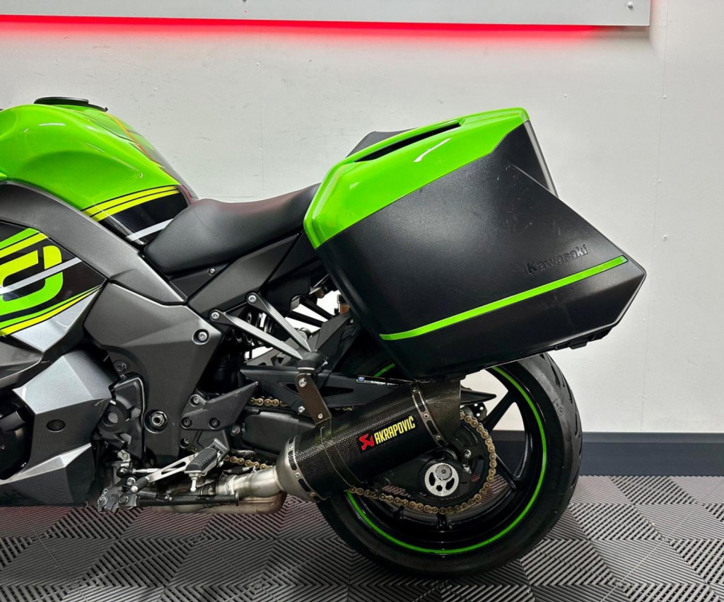 KAWASAKI Z1000