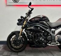 TRIUMPH SPEED TRIPLE 1050