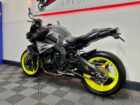 YAMAHA MT-10