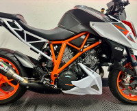 KTM 1290 SUPER DUKE R