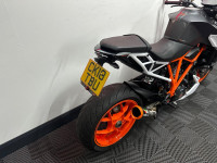 KTM 1290 SUPER DUKE R