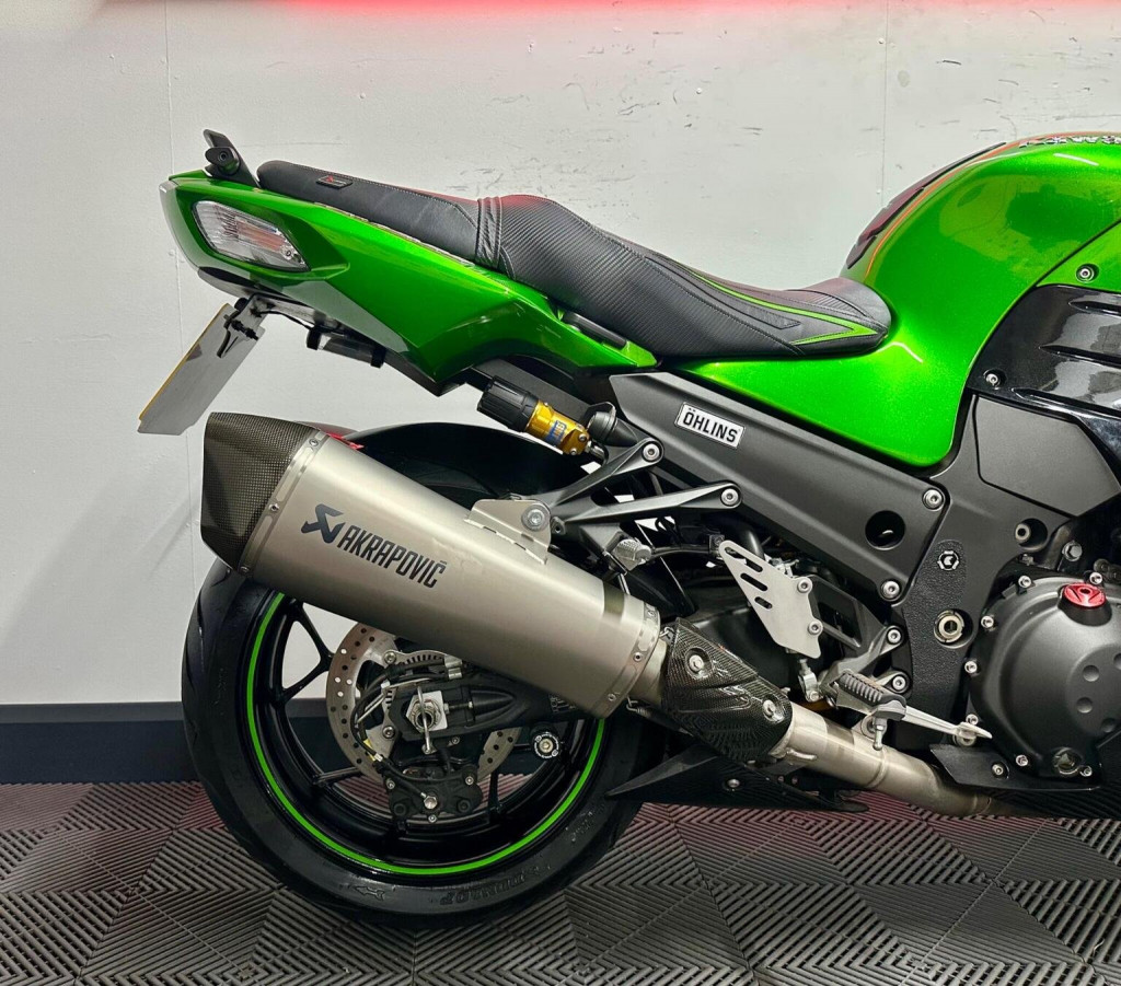 KAWASAKI ZZR1400
