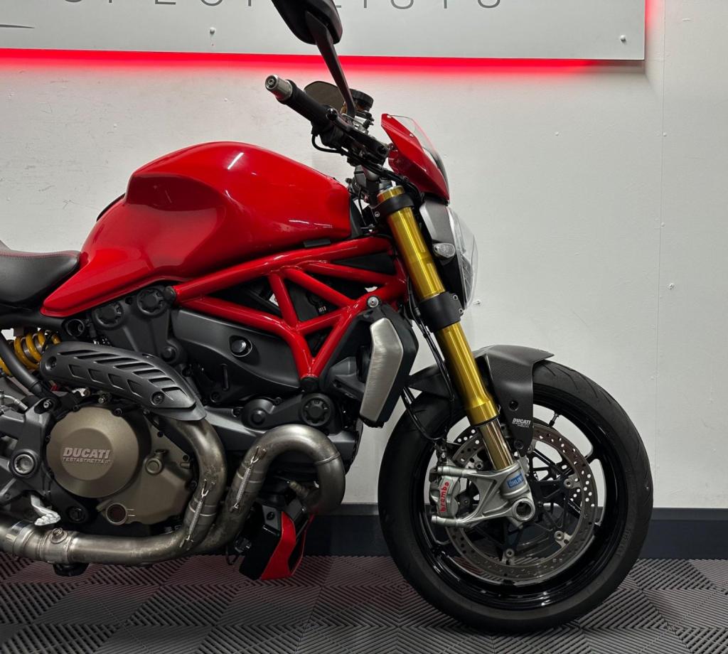 DUCATI MONSTER 1200
