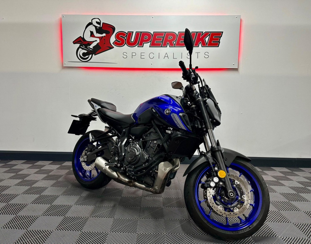YAMAHA MT-07