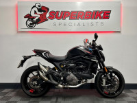 DUCATI Monster