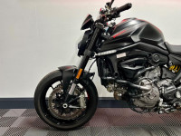 DUCATI Monster
