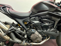DUCATI Monster