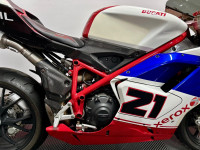 DUCATI 848