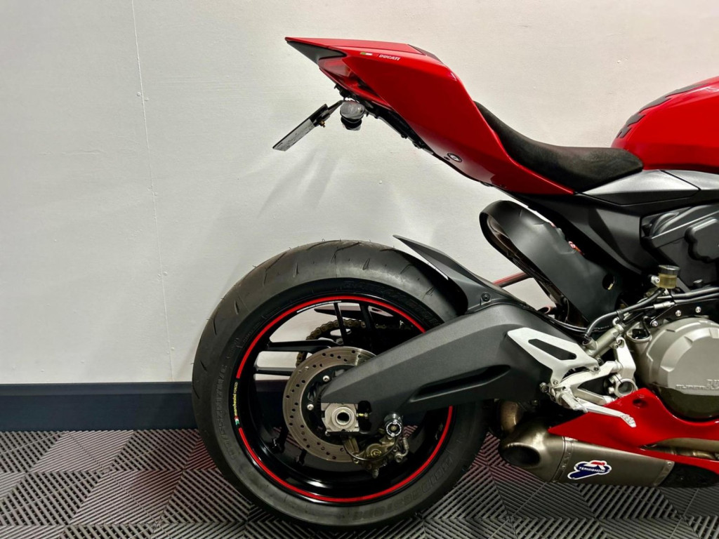 DUCATI 899 Panigale