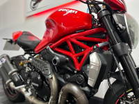 DUCATI MONSTER 1200