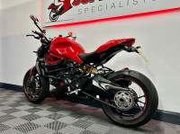 DUCATI MONSTER 1200