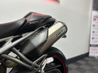 TRIUMPH SPEED TRIPLE 1050