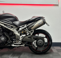 TRIUMPH SPEED TRIPLE 1050