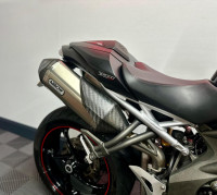 TRIUMPH SPEED TRIPLE 1050