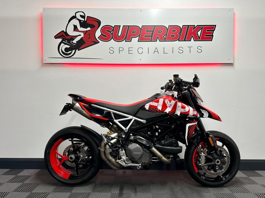 DUCATI Hypermotard
