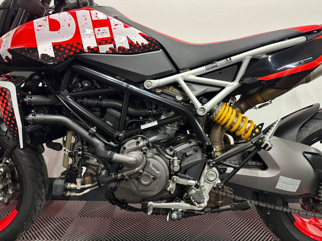 DUCATI Hypermotard