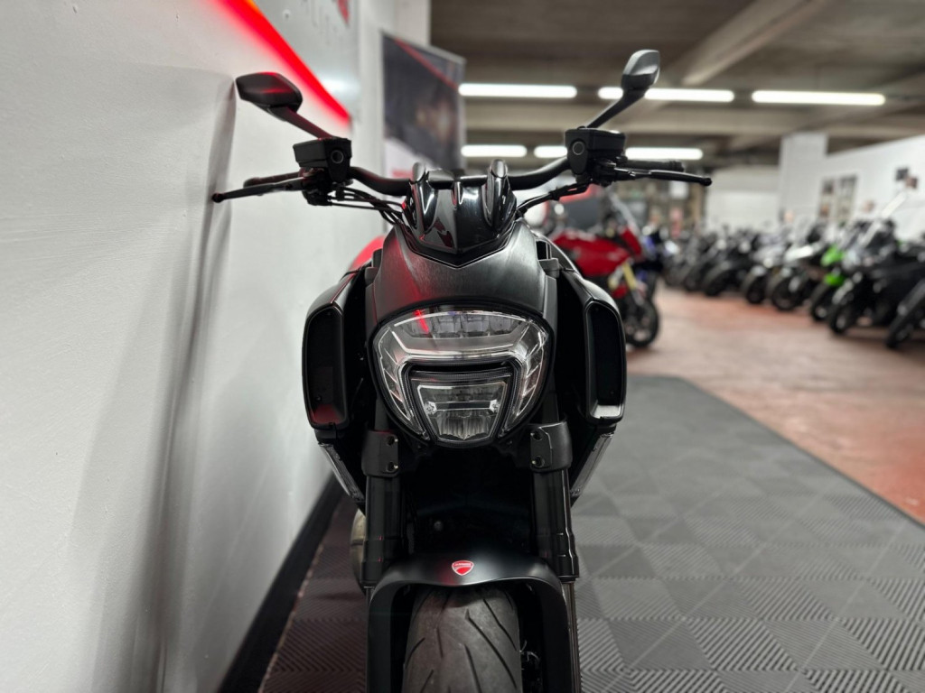 DUCATI DIAVEL