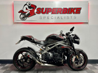 TRIUMPH SPEED TRIPLE 1050