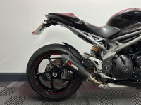 TRIUMPH SPEED TRIPLE 1050