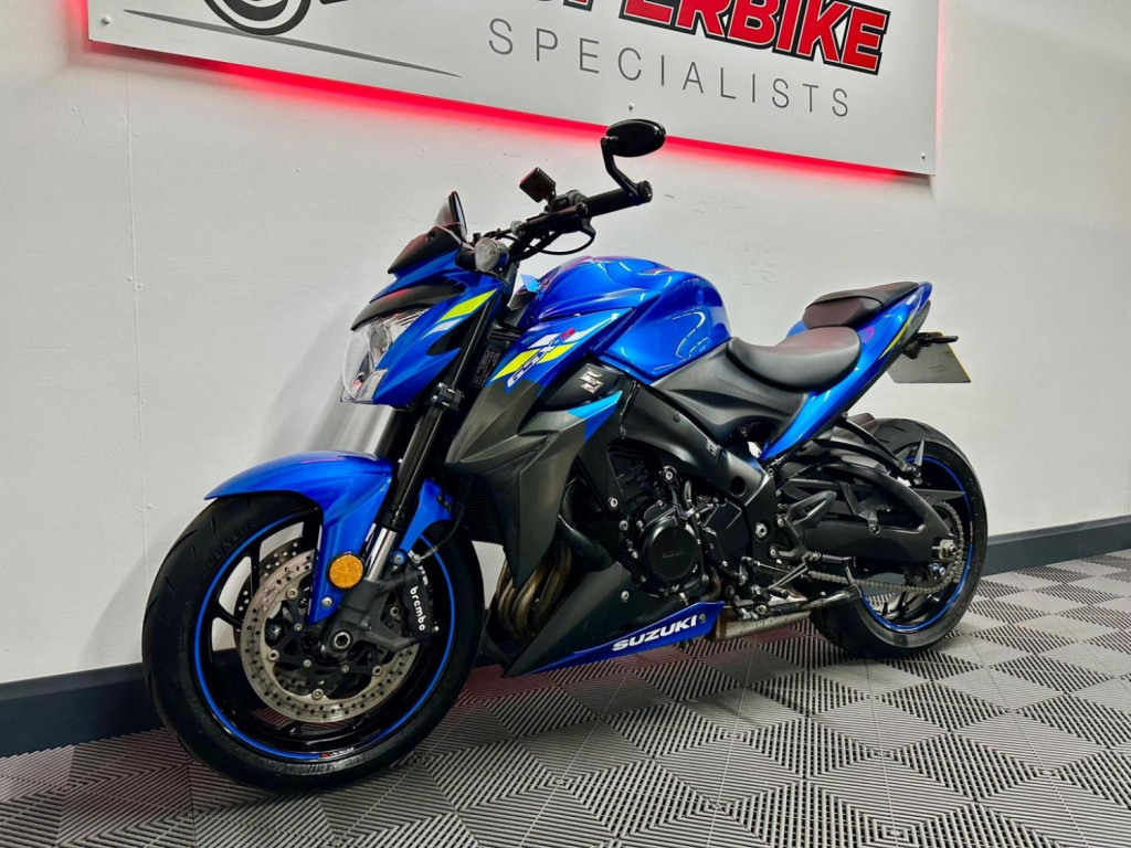 SUZUKI GSX-S1000