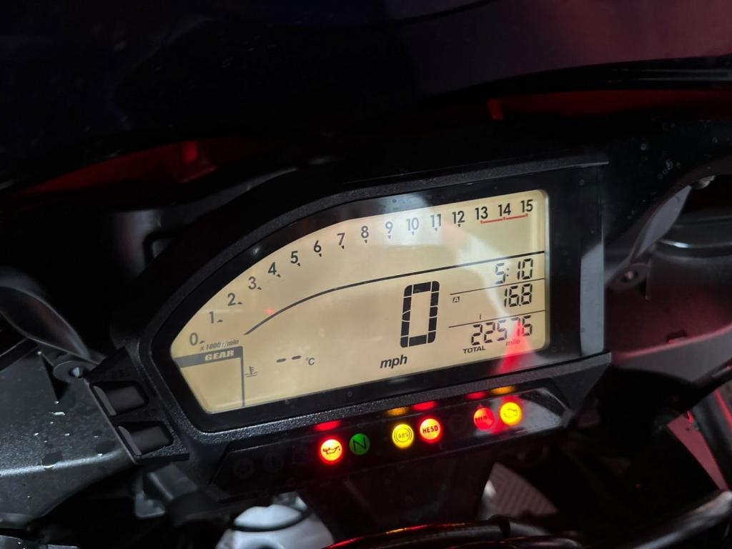 HONDA CBR1000RR Fireblade