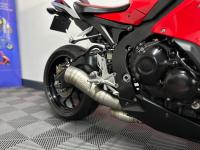HONDA CBR1000RR Fireblade