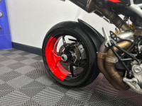 DUCATI Hypermotard