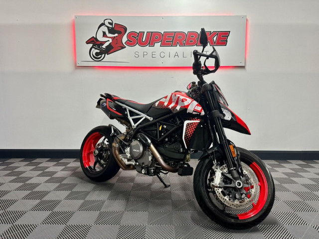 DUCATI Hypermotard