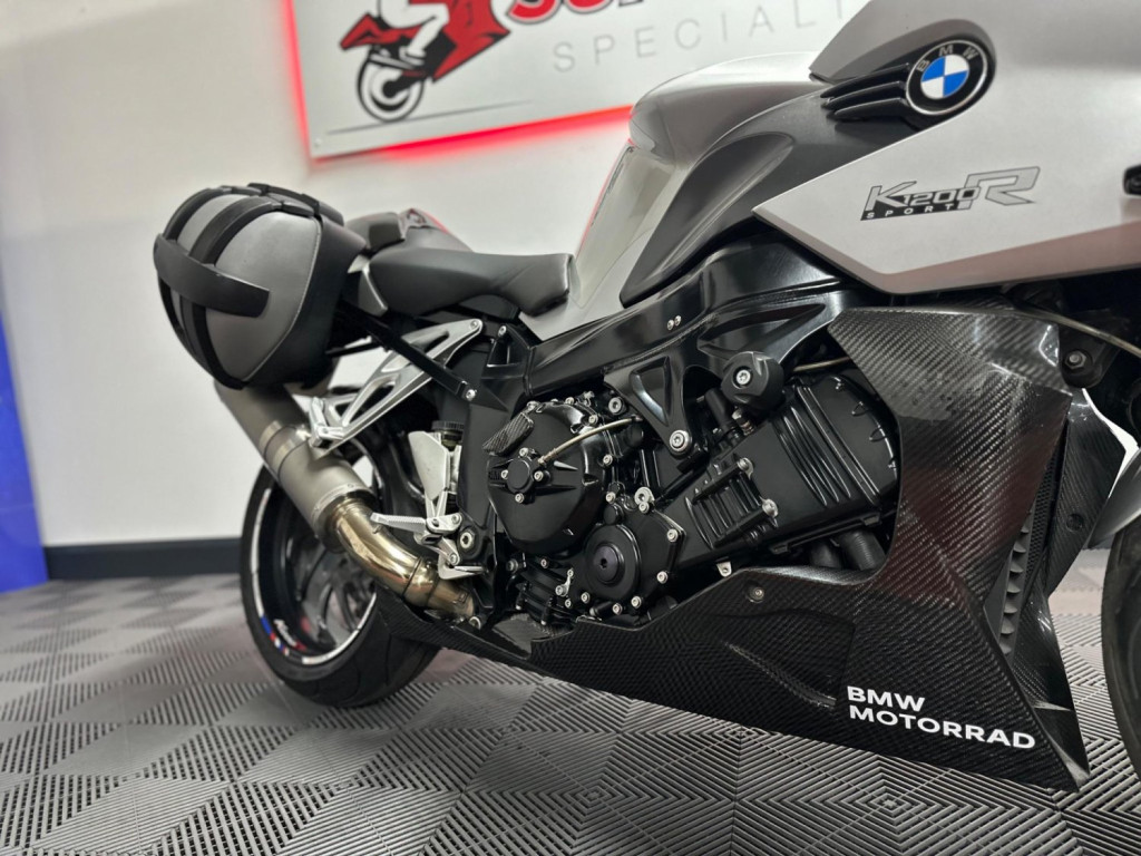 BMW K1200R