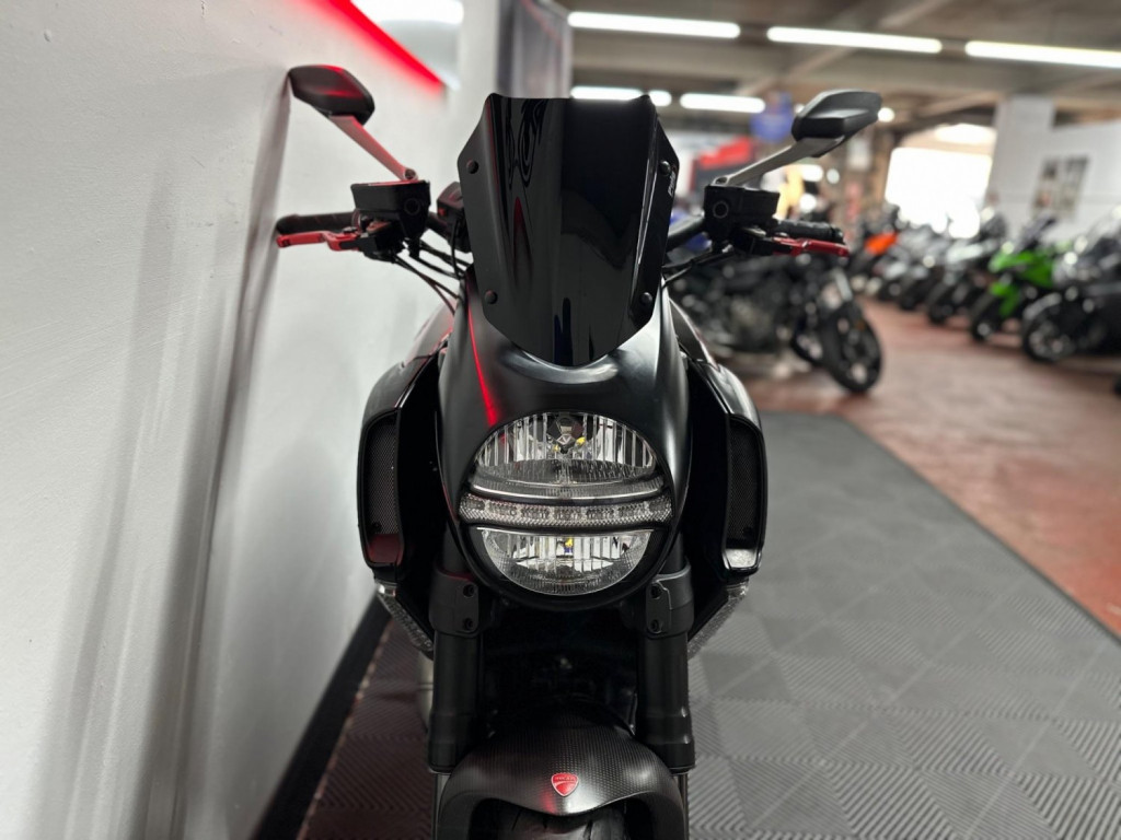 DUCATI DIAVEL