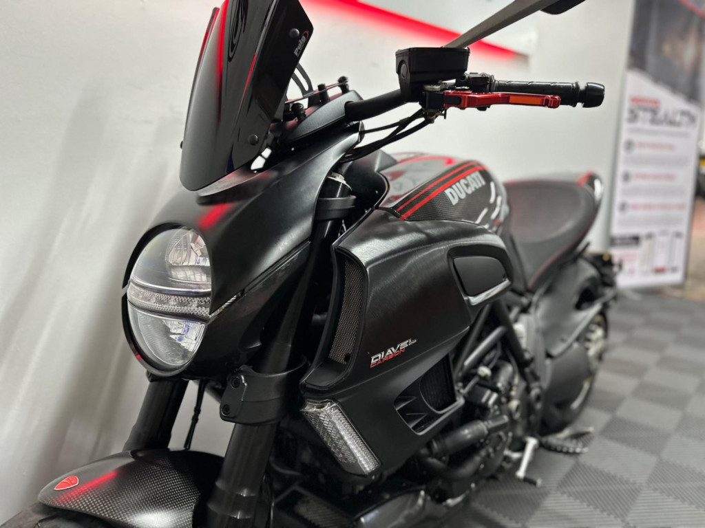 DUCATI DIAVEL