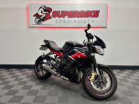 TRIUMPH STREET TRIPLE 675