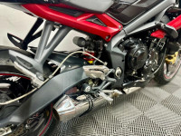 TRIUMPH STREET TRIPLE 675