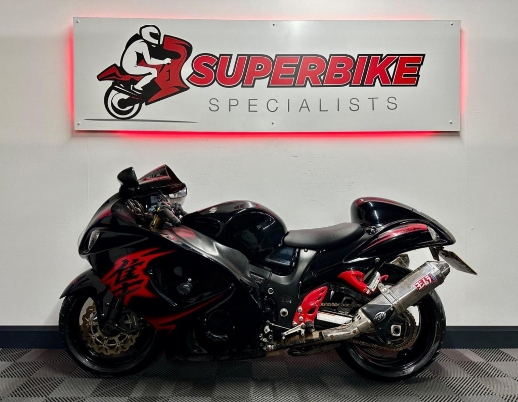 SUZUKI GSX1300R Hayabusa