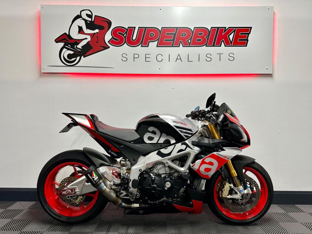 APRILIA Tuono 1100 V4