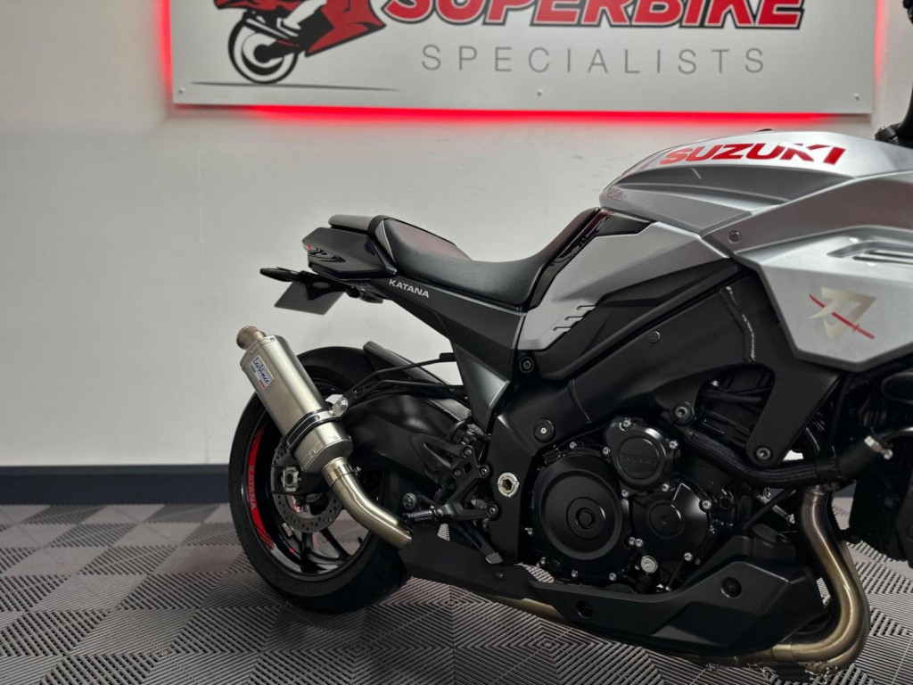 SUZUKI Katana 1000