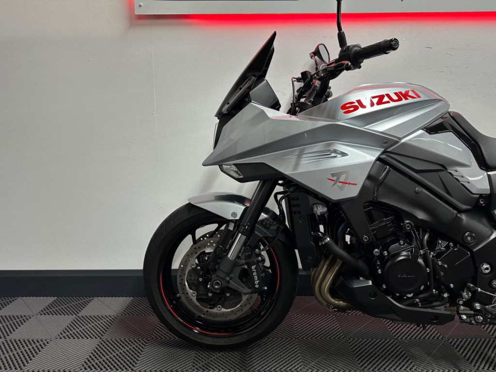SUZUKI Katana 1000