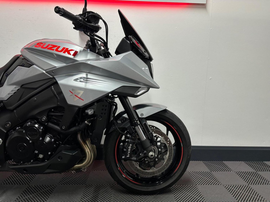 SUZUKI Katana 1000