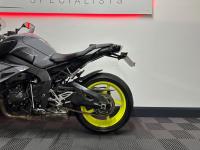 YAMAHA MT-10
