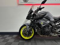 YAMAHA MT-10