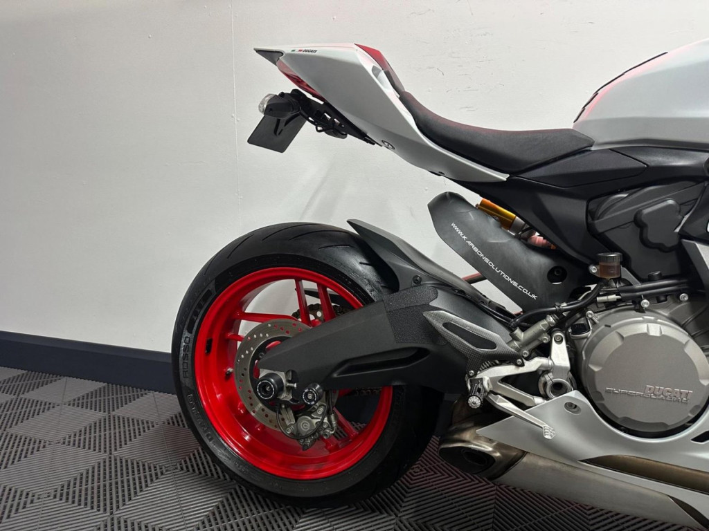 DUCATI 899 Panigale