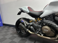 DUCATI MONSTER 1200