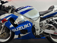 SUZUKI GSXR750
