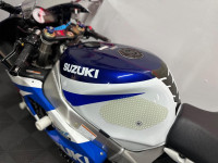 SUZUKI GSXR750