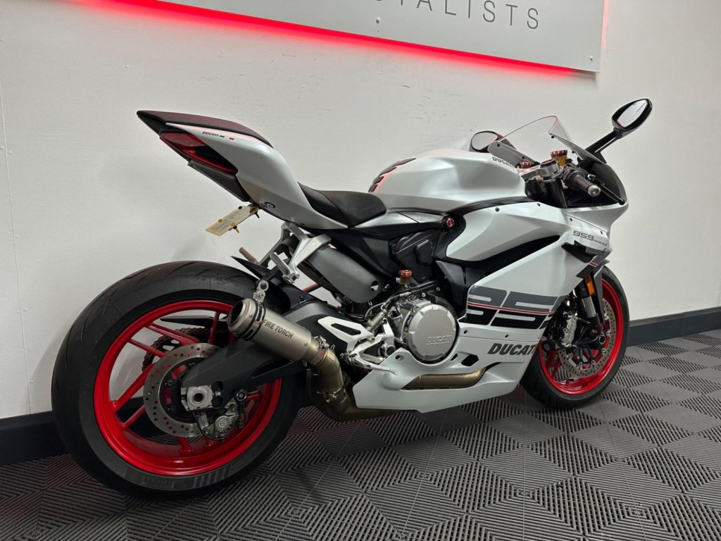 DUCATI 959 Panigale